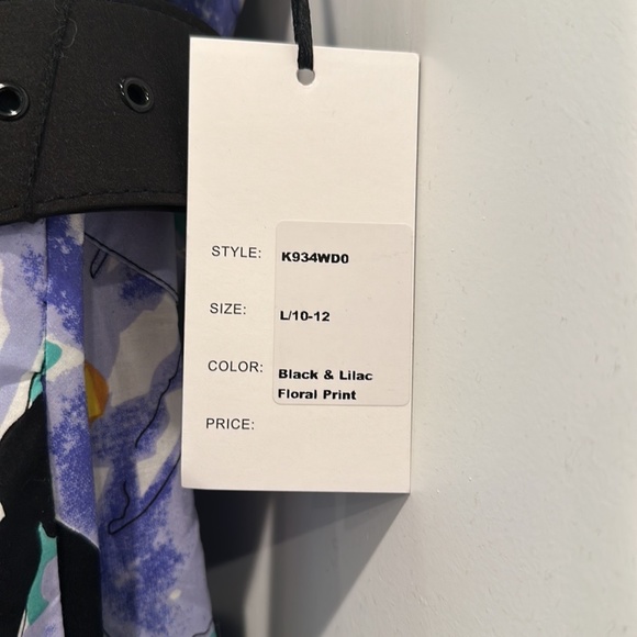Unique Vintage Black & Lilac Floral Print Tarrytown Hostess Dress - L/10-12 - Picture 3 of 4